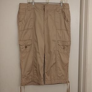 Express Capri Cargo pant